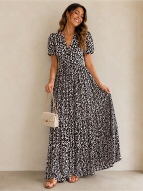 Sonoma Black and White Floral Maxi Dress